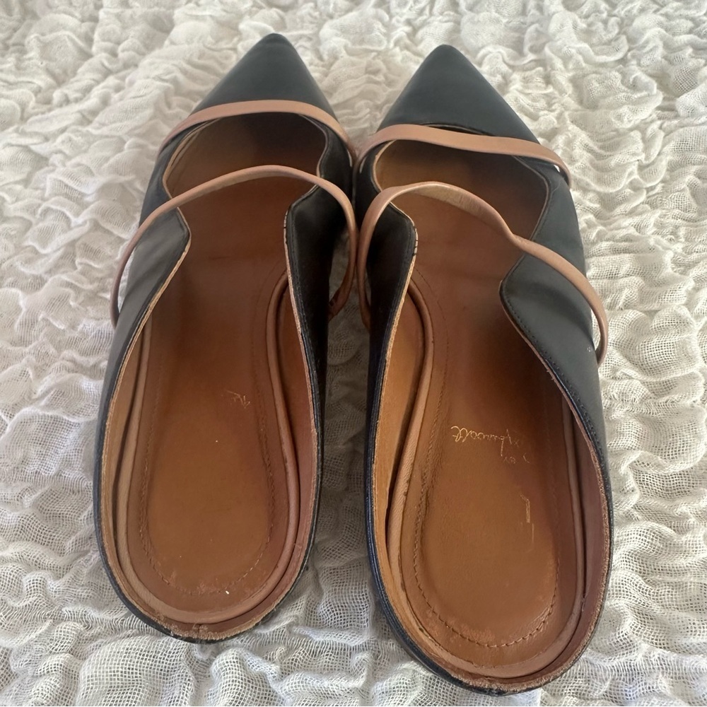 Malone Souliers Maureen Flats 6.5 Black Tan Double Strap Pointed - Picture 9 of 12